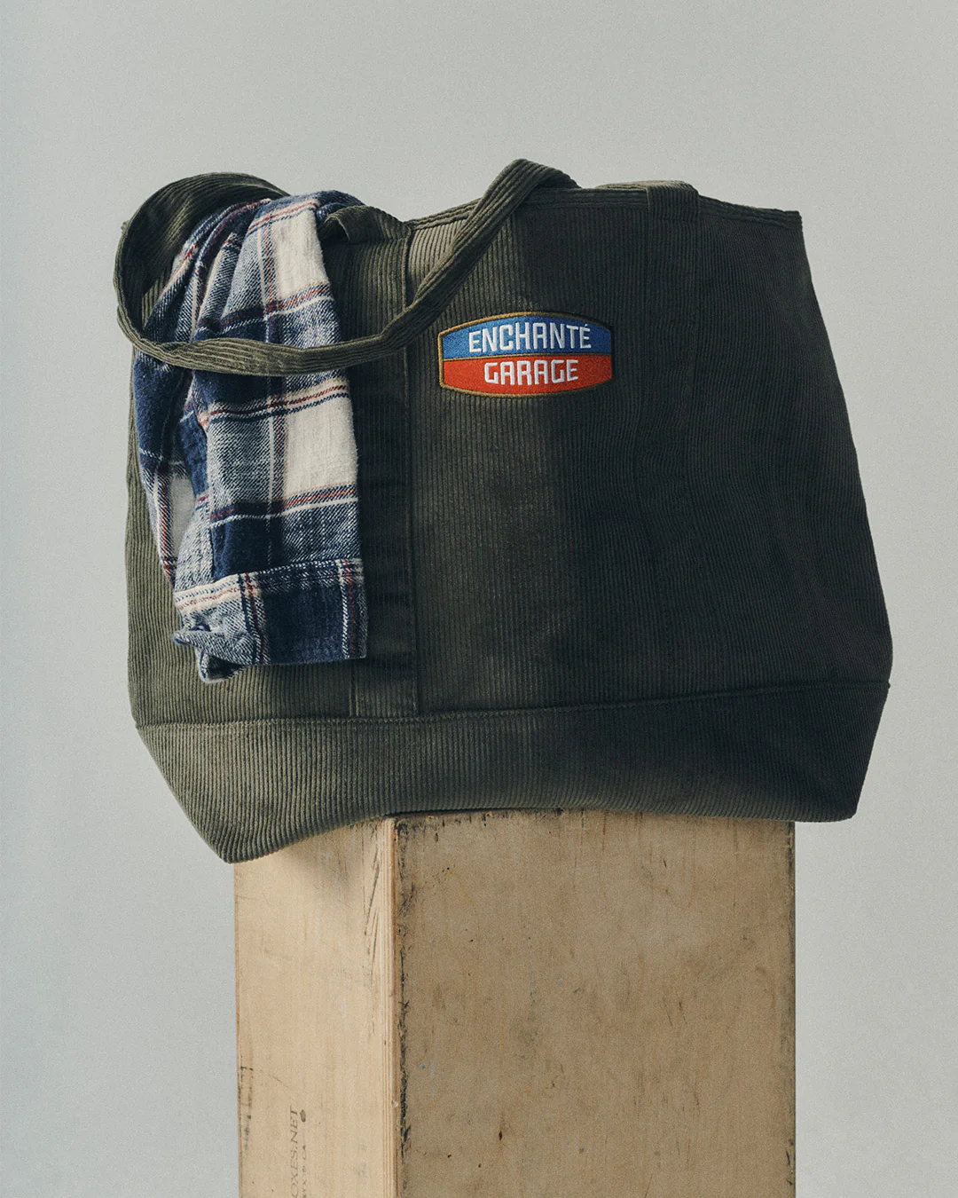 Corduroy Garage Tote - Image 2