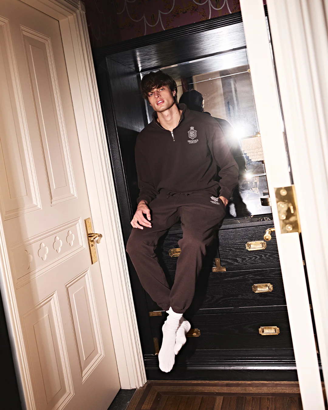 Chalet Crest Sweatpant - Image 3