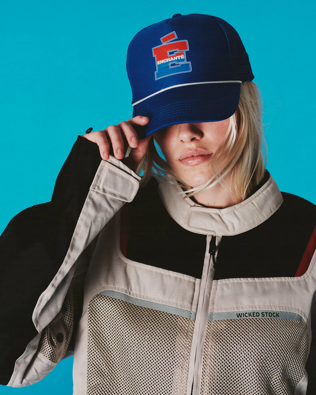 É Racing Trucker Hat - Image 3